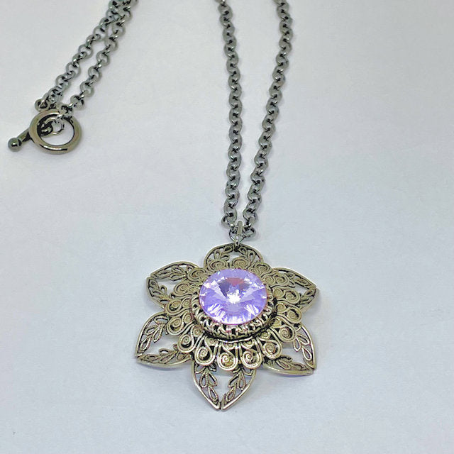 Antique Silver Filigree Flower necklace with Faceted Lavender stone
