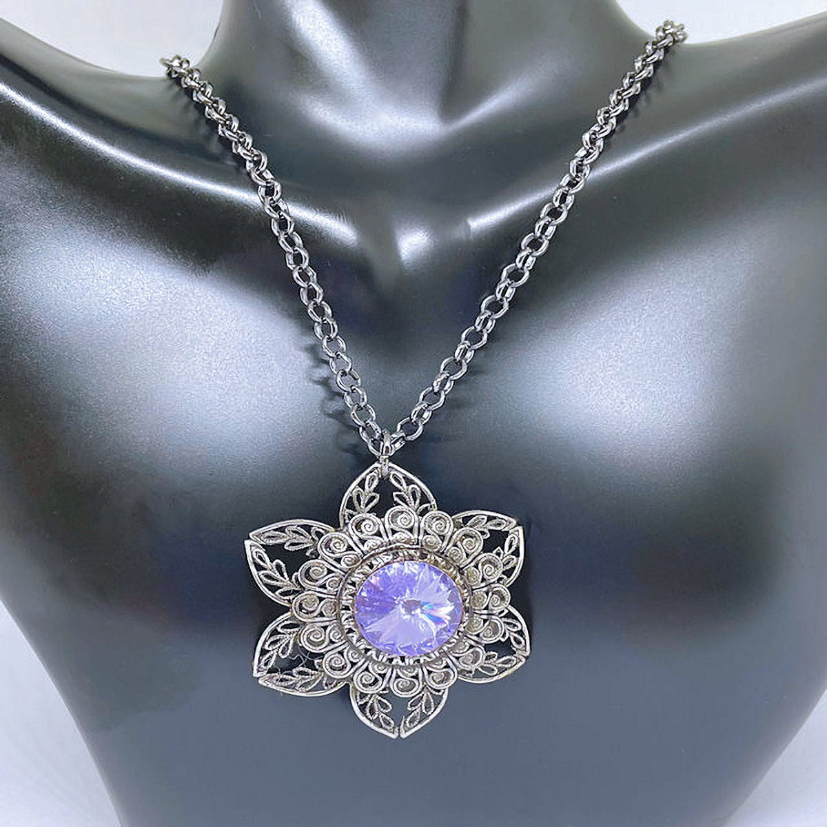 Antique Silver Filigree Flower necklace with Faceted Lavender stone