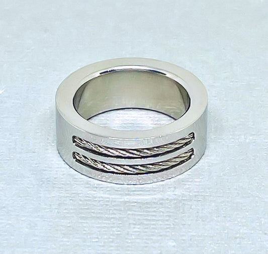 Stainless Steel Cable Inlay Ring: A Timeless Symbol of Strength and Style