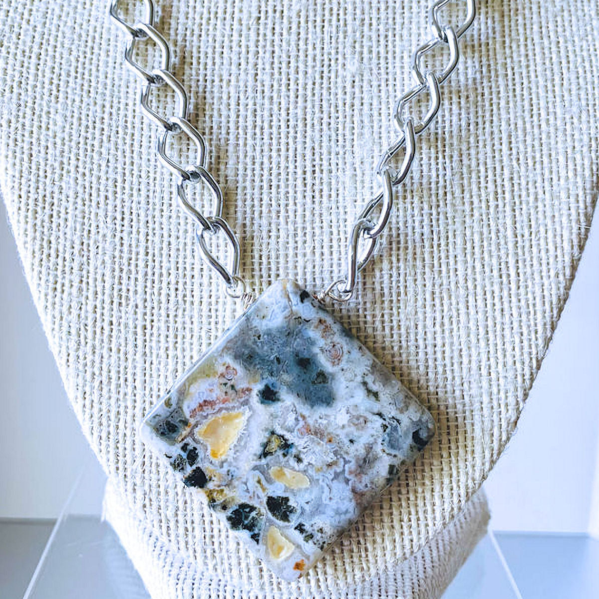 Aluminum Curb Chain with Jasper Pendant