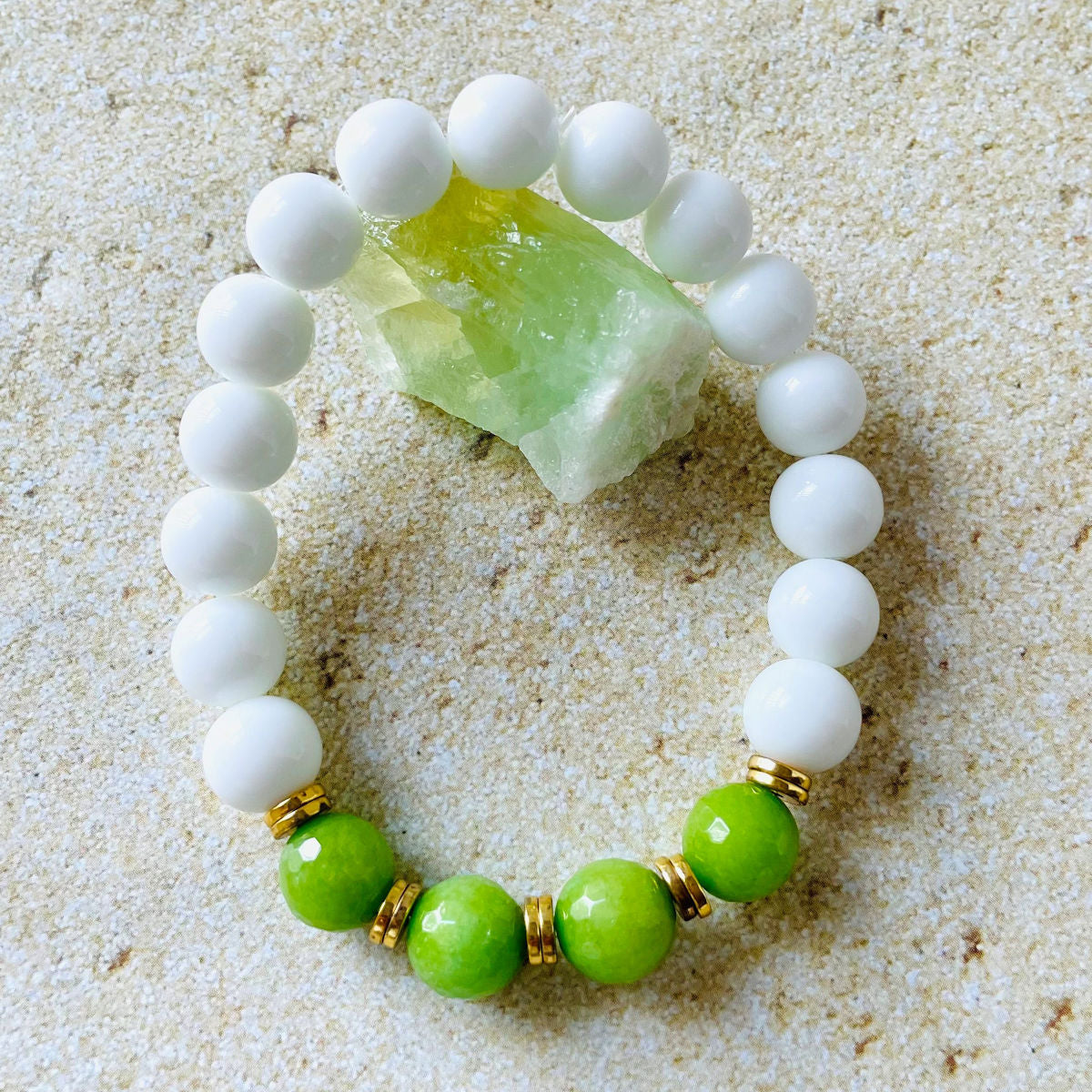 White Agate Stretch Bracelet with Faceted Green Agate Beads