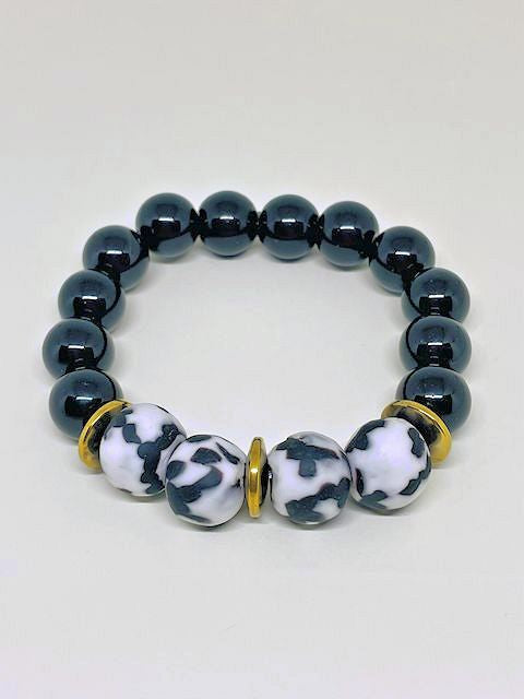 Stretch Bracelet with Combo Black Onyx Plus White and Black Glass Beads